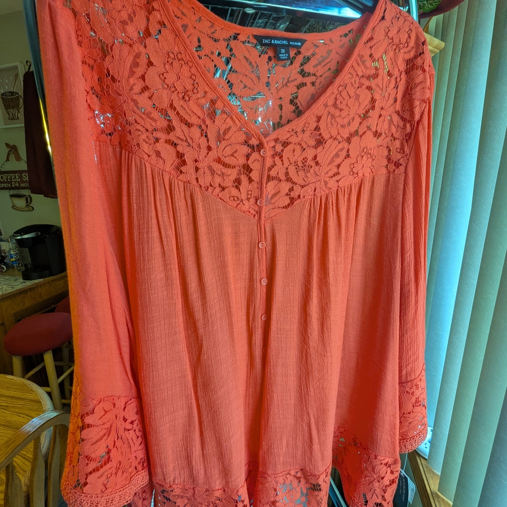 NWT Zac & Rachel Women's Coral Lace Top